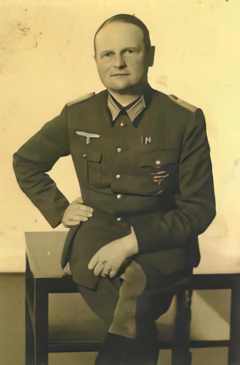 BSuelldorfJoachim1941WEB-low_res-scale-4_00x Das 1930 abgerissene alte Gutshaus in Sülldorf