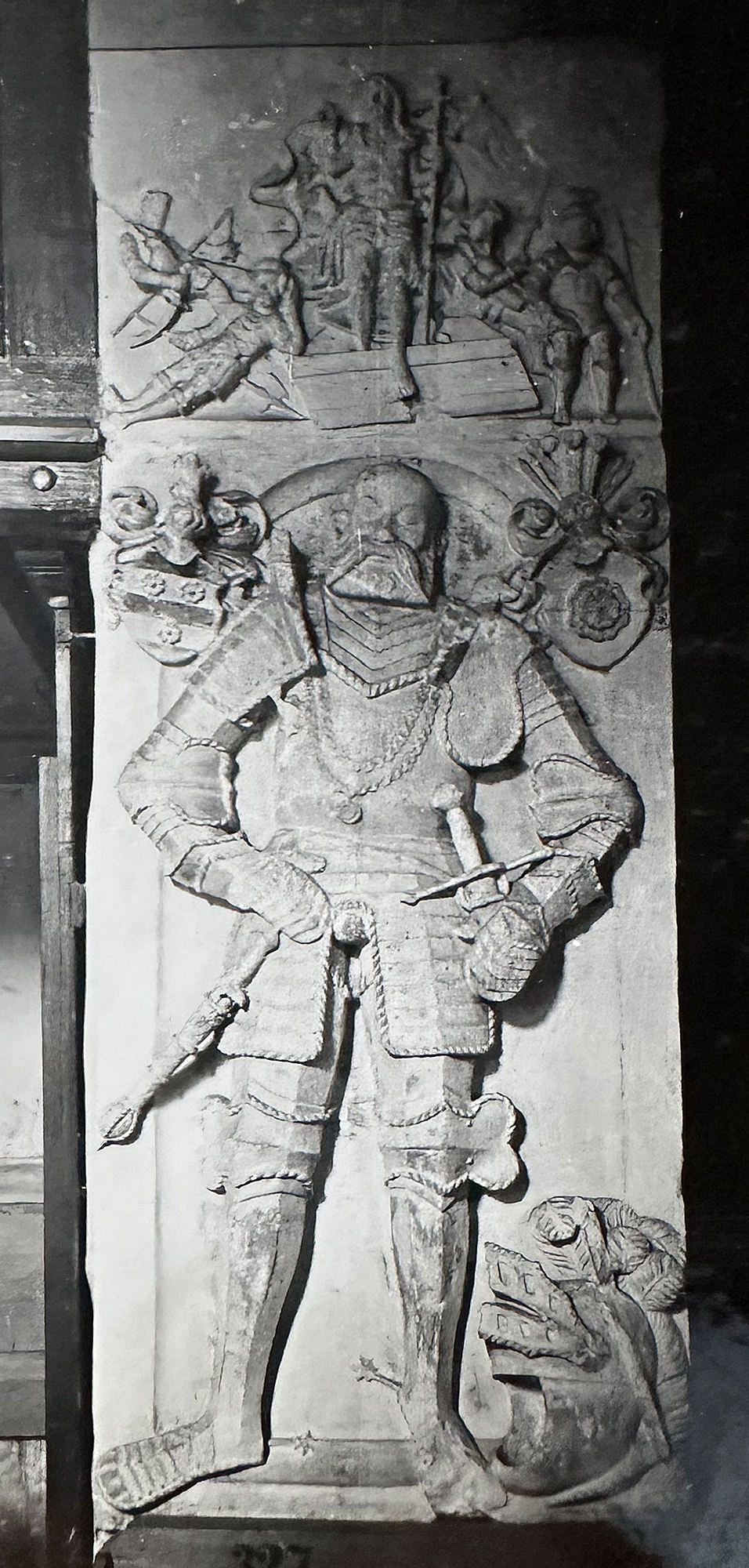 Reimar-I-Alvensleben_Grabstein Grabmal für Reimar I. v. Alvensleben (1529-1568)